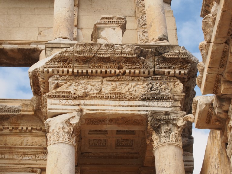 bibliothèque de Celsus Ephèse